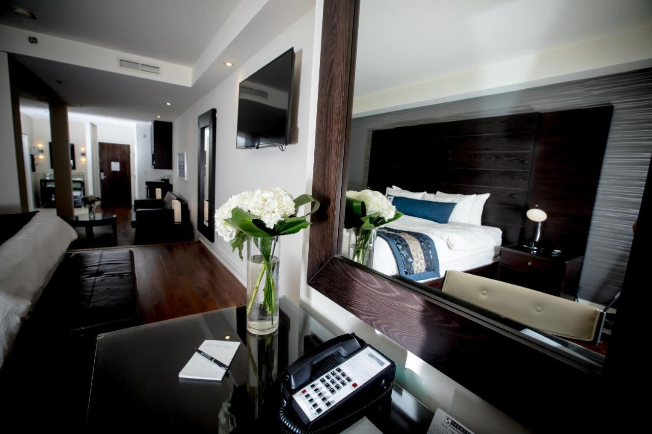 Hotel Sterling & 4*