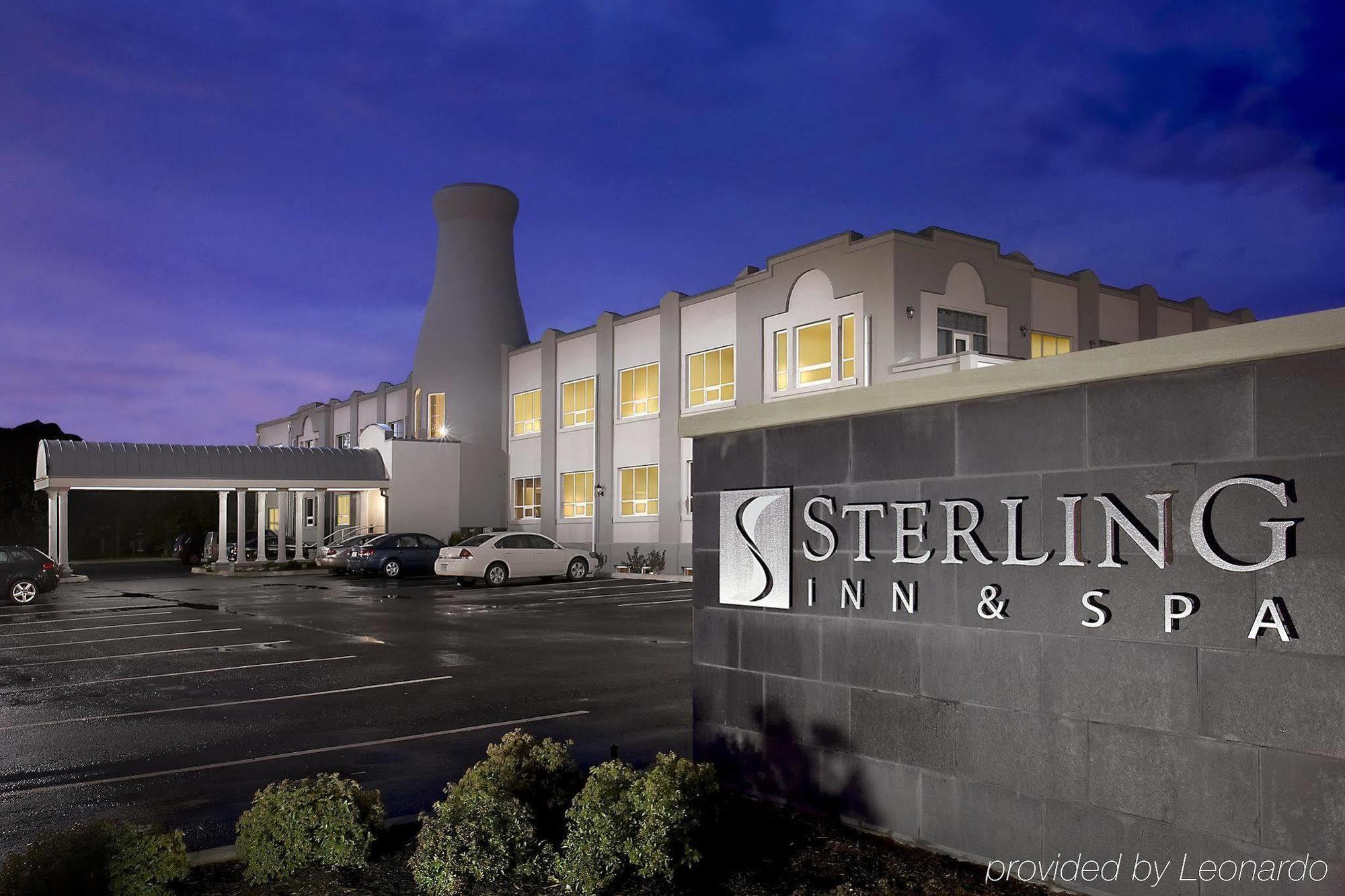 Sterling & Hotel Niagara Falls